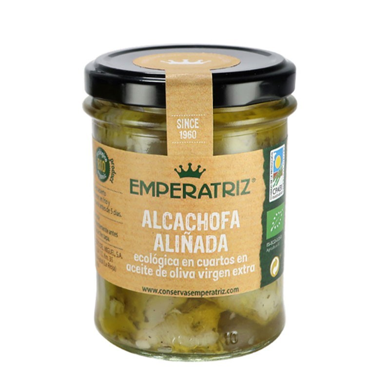 Alcachofa aliñadas en cuartos con aceite de oliva virgen extra bio ...